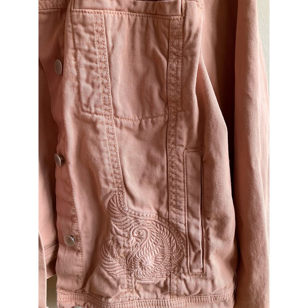 Loft Denim Jacket Size XL Rose Pink Paisley Embroidered 100% Cotton Jean Pockets - Picture 8 of 12